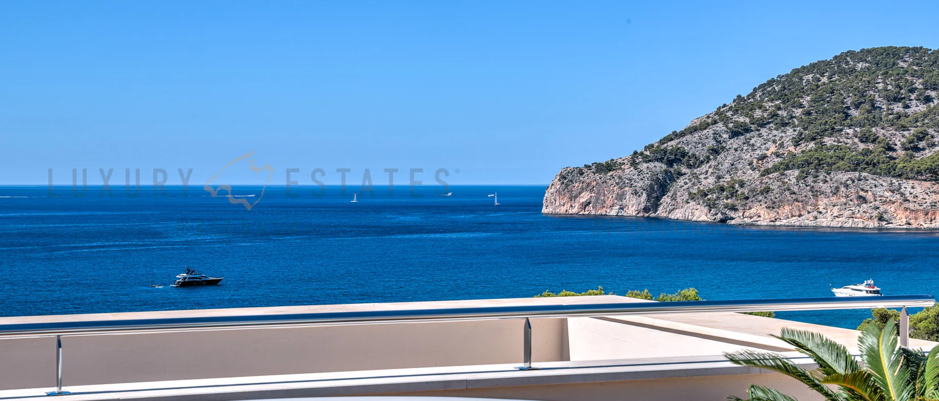 penthouse mallorca sea view modern 34